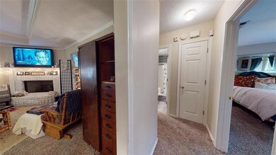 21 White Oak Ln, Wake Village, TX 75501 - photo 2