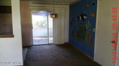4 Dining Room