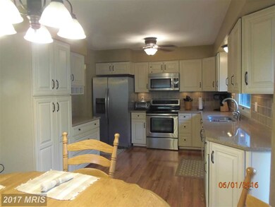 5008 Skylark Dr, La Plata, MD 20646 - photo 7