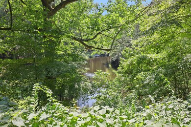 10 Woodchuck Rd, Stamford, CT 06903 - photo 4