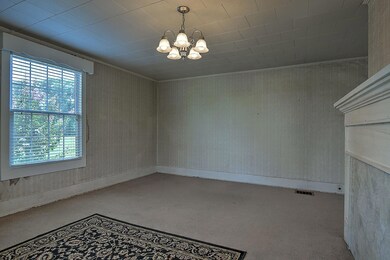 1087 McBride Ln-7