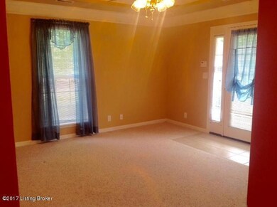 8500 Aspen Glen Way unit 8500, Louisville, KY 40228 - photo 4