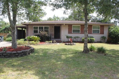 3625 Ledbury Dr E, Jacksonville, FL 32210 - photo 3