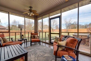 713 Meramec-23