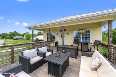 front deck on Racetrack