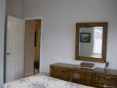 5422 58th Avenue Ct W unit 4, University Place, WA 98467 - photo 4