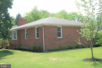 401 3rd Ave SW, Glen Burnie, MD 21061 - photo 2