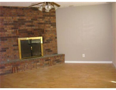 2309 W Pecan St, Rogers, AR 72758 - photo 7