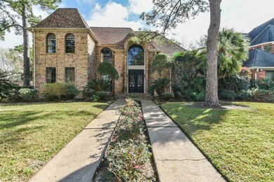 7218 Holder Forest Cir, Houston, TX 77088 - photo 2