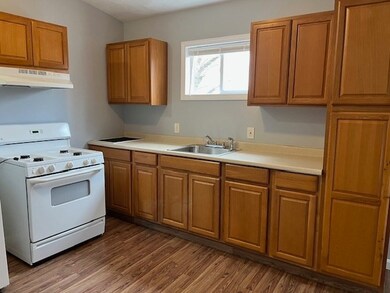 345 Pawtucket Ave unit 3, Pawtucket, RI 02860 - photo 3