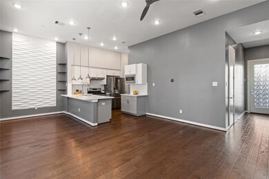 4705 Thornton Grove, Houston, TX 77018 - photo 7