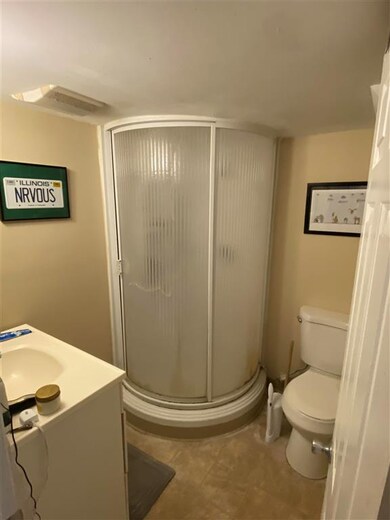 32 Grove St unit E, Dover, NH 03820 - photo 6