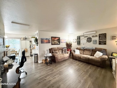 1451 Jennings living 2