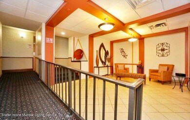 3465 Amboy Rd unit 3E, Staten Island, NY 10306 - photo 5
