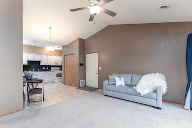 2625 Orchard Dr unit 7, Cedar Falls, IA 50613 - photo 6