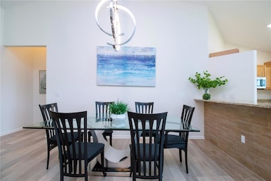 5273 Heron Way unit 202, Sarasota, FL 34231 - photo 6