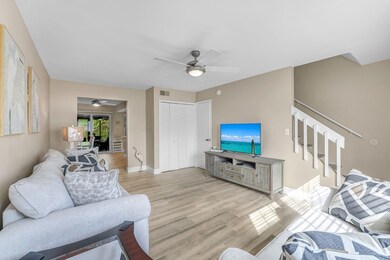 66 Marco Villas Dr #R-4, Marco Island, F