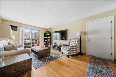 377 Huse Rd unit 2, Manchester, NH 03103 - photo 5