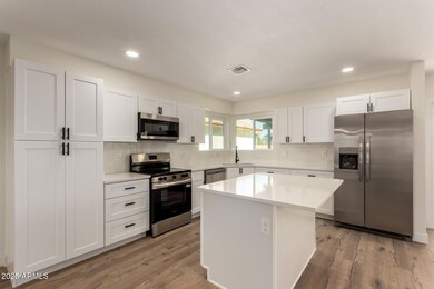 1521 W Jacinto Ave unit 203, Mesa, AZ 85202 - photo 2