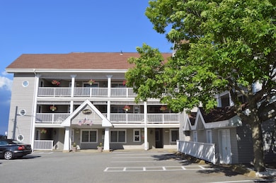 2 Pennacook Ave unit 104, Oak Bluffs, MA 02557 - photo 2