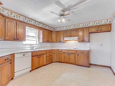 5024 NW 62nd St, Oklahoma City, OK 73122 - photo 3