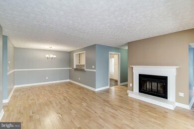2224 Hunters Run Dr unit 2224, Reston, VA 20191 - photo 4