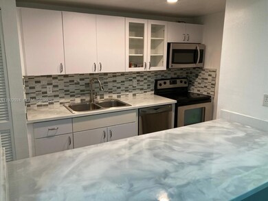 854 NW 87th Ave unit 504, Miami, FL 33172 - photo 2