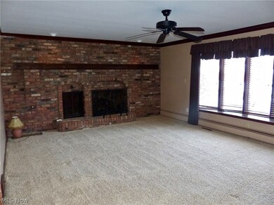 2147 Garden Dr, Wickliffe, OH 44092 - photo 6