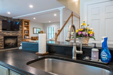 20-Kitchen (4 of 6)