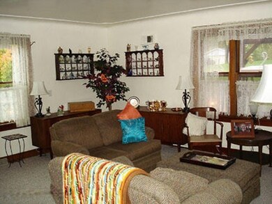 Living Rm1