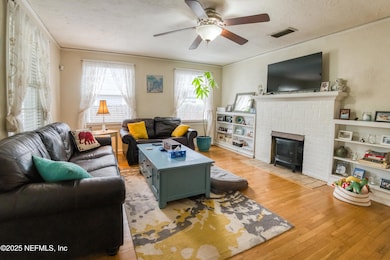 4640 Attleboro St-201