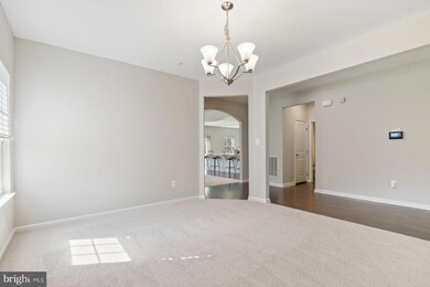 12281 Revolution Ct, Waldorf, MD 20602 - photo 7