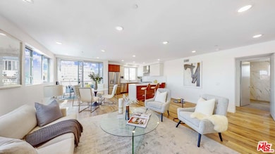 1143 Glenville Dr unit 503, Los Angeles, CA 90035 - photo 2