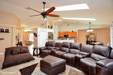 04_1924AARONLANE_1_LivingRoom_FlexMLS800