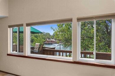 Want a nice view but don't want to go outside? Jus