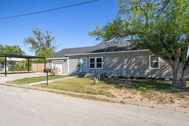 908 Waters Ave, Del Rio, TX 78840 - photo 5