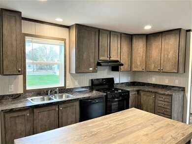 302 Simplon Cir, Chicago Heights, IL 60411 - photo 4