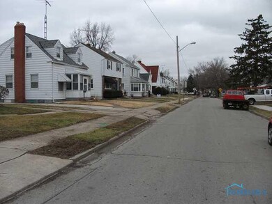 4315 Lyman Ave, Toledo, OH 43612 - photo 3