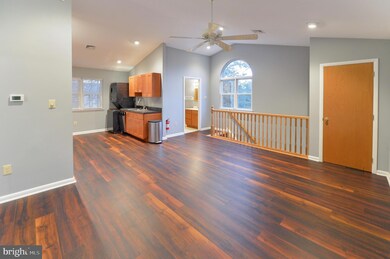 107 E Kings Hwy unit 2ND FLOOR, Mount Ephraim, NJ 08059 - photo 6