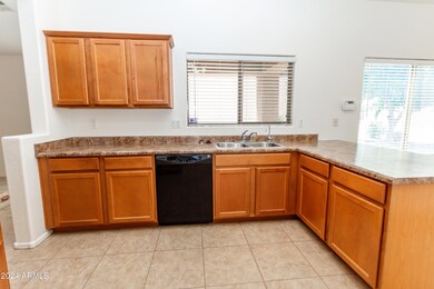 03 Kitchen