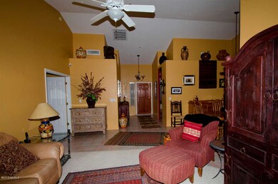 13 Living room (2)