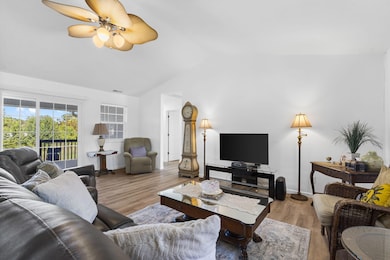 100 Micahs Crossing, Reeds Spring, MO 65737 - photo 5