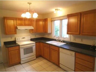 92 Chapin St, Ludlow, MA 01056 - photo 2