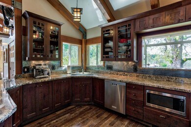 Kitchen2