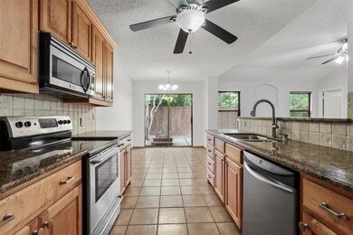 3105 Briary Trace Ct, Denton, TX 76210 - photo 2