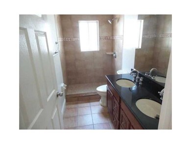 1414 E Harmony Lake Cir, Davie, FL 33324 - photo 3