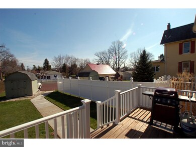 355 Washington Ave, Sellersville, PA 18960 - photo 4