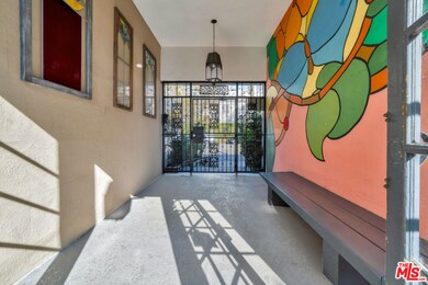 7236 Fountain Ave unit 14, West Hollywood, CA 90046 - photo 4
