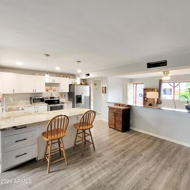 3740 W Barnes Ln, Phoenix, AZ 85051 - photo 3