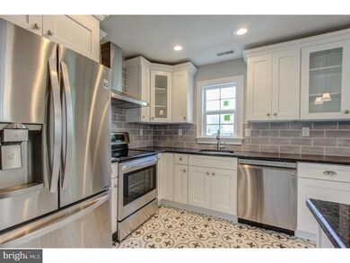 30 Azalea Ln, Levittown, PA 19055 - photo 5